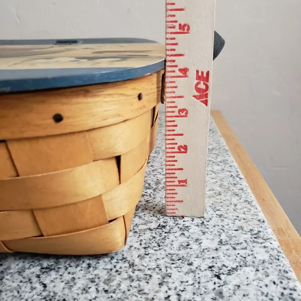 VTG Woven Wood Decoupage‎ Noah's Ark Lid w/Handles Hinge Top Home Décor Basket
